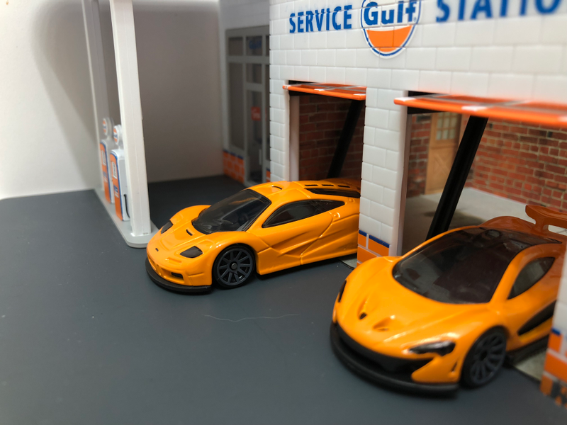 Illustration for article titled McLaren F1/P1 custom
